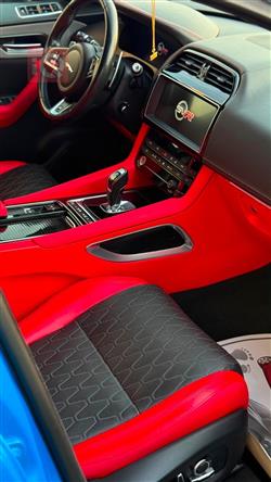 جاگوار F-Pace
